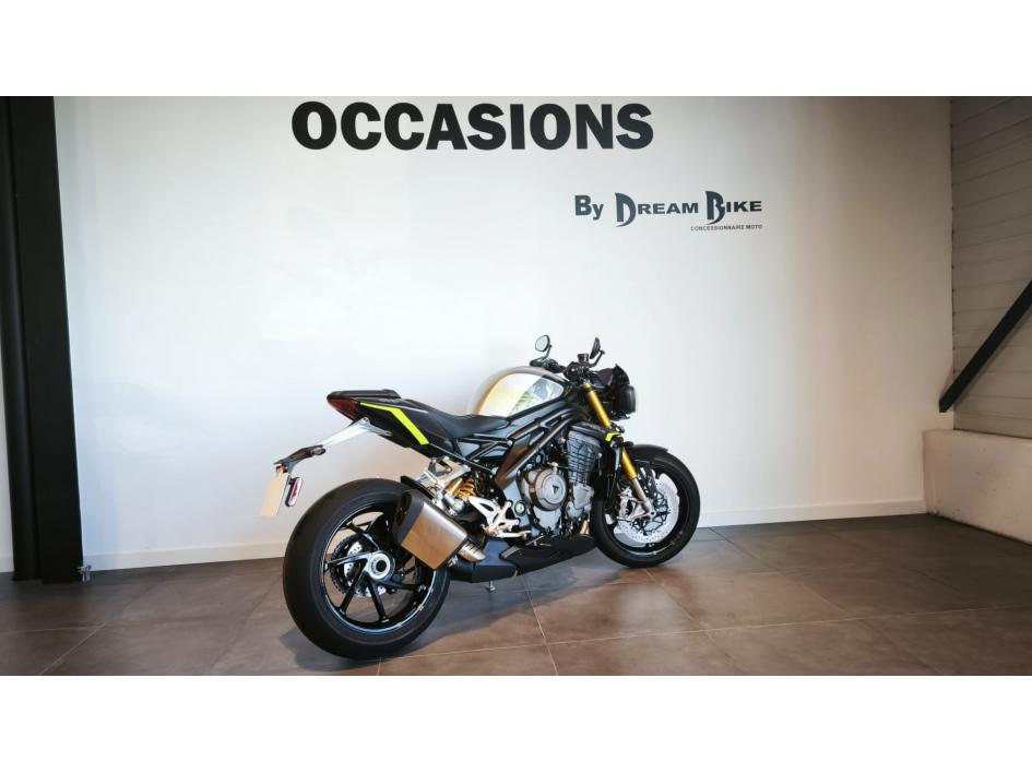 TRIUMPH SPEED TRIPLE 1200 RS (démo)