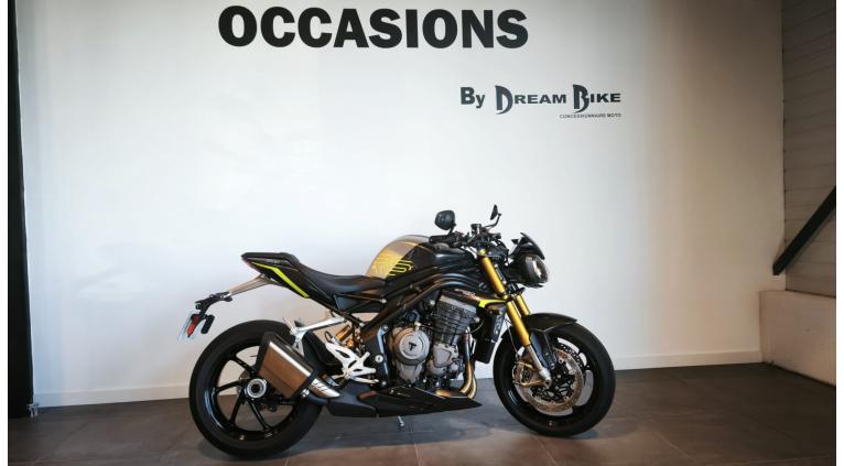 TRIUMPH SPEED TRIPLE 1200 RS